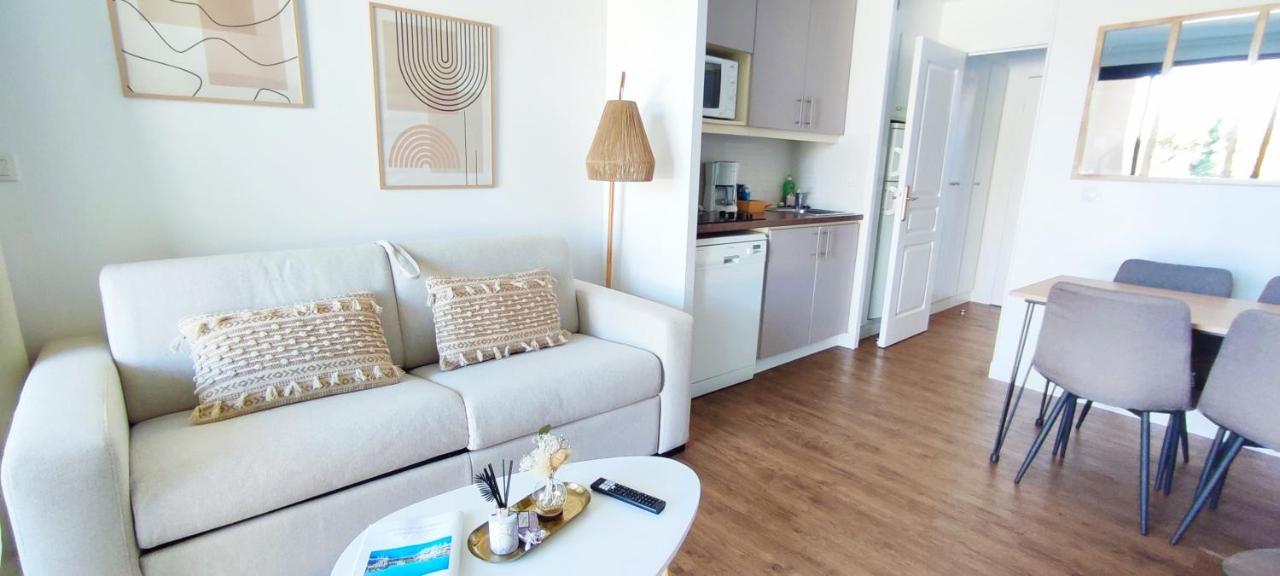 Chez Adriana Appartement Cosy Avec Jardin, Proche Plage Гримо Екстериор снимка