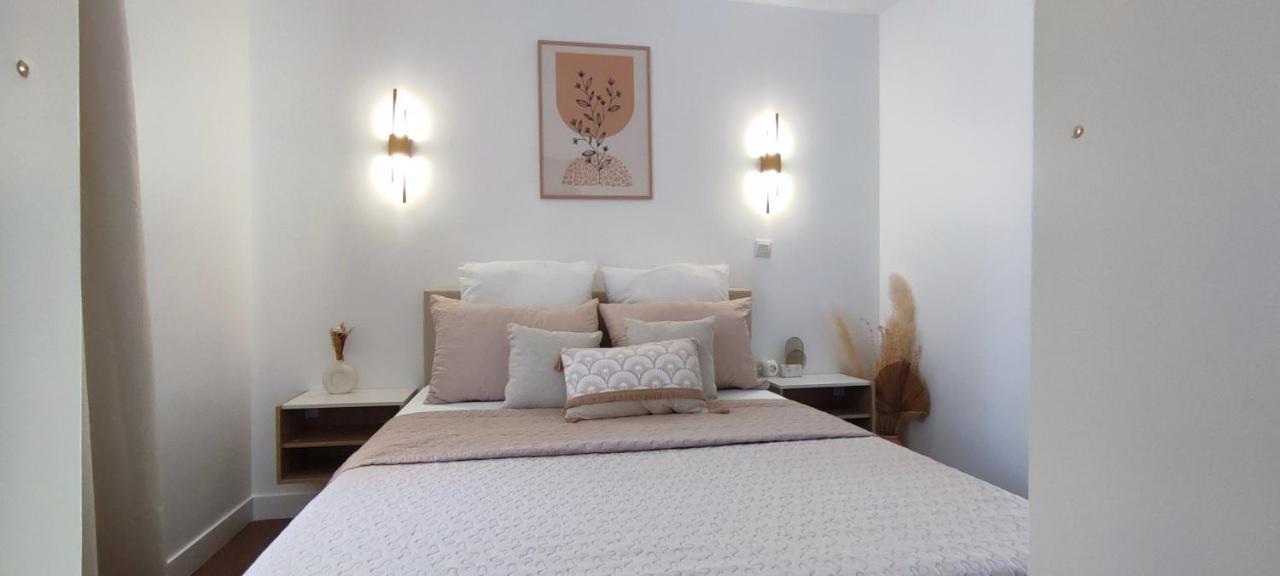 Chez Adriana Appartement Cosy Avec Jardin, Proche Plage Гримо Екстериор снимка